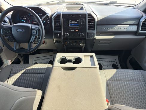 Used 2019 Ford F450 XLT w/ XLT Value Package AWD/4WD image 17