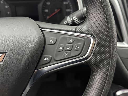 Used 2025 Chevrolet Malibu LT image 16