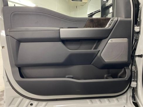 New 2025 Ford F250 Lariat w/ Lariat Ultimate Package image 15