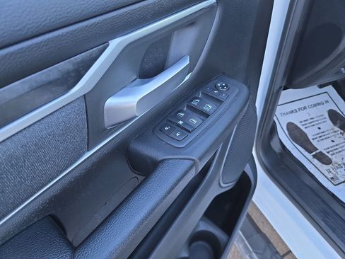 Used 2021 RAM 1500 Big Horn image 13