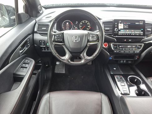 Used 2024 Honda Ridgeline Black Edition image 13