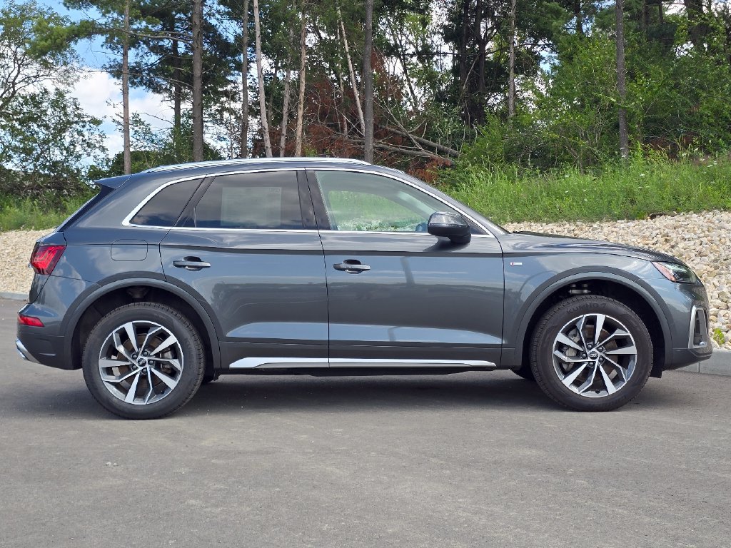 Certified 2023 Audi Q5 2.0T Premium w/ Convenience Package AWD/4WD image 7