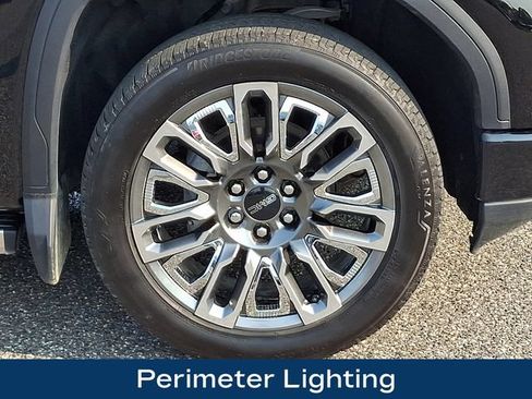 Used 2025 GMC Sierra 1500 Denali Ultimate AWD/4WD image 29