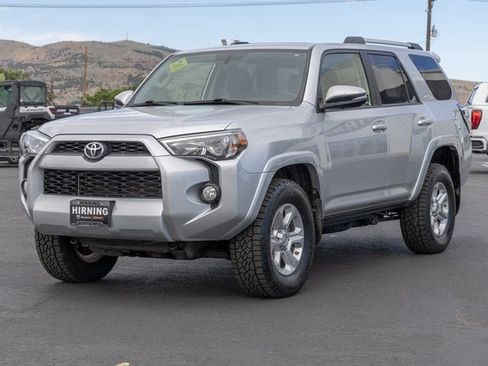Used 2019 Toyota 4Runner SR5 Premium image 30