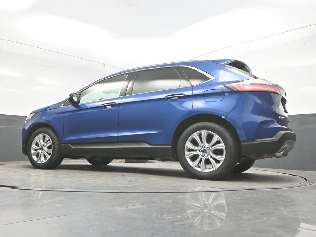 Used 2020 Ford Edge Titanium AWD/4WD image 35