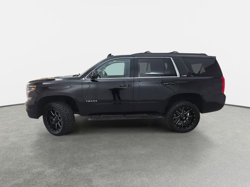 Used 2018 Chevrolet Tahoe LT w/ Luxury Package image 8