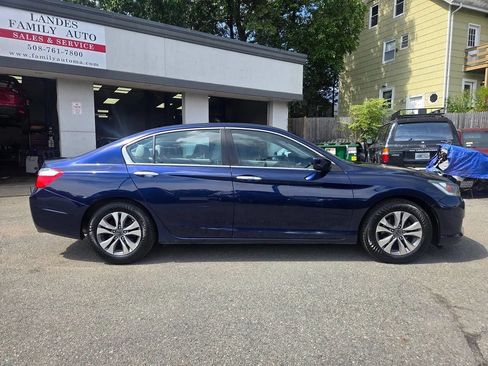Used 2015 Honda Accord LX image 15