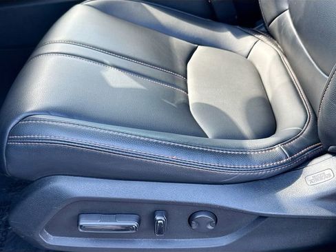 Certified 2023 Honda Pilot TrailSport image 18