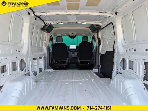 Used 2023 Ford E-Transit Low Roof RWD image 12