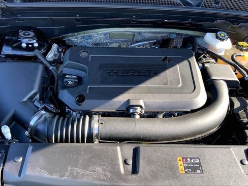 Used 2023 Buick Envision Avenir FWD image 32