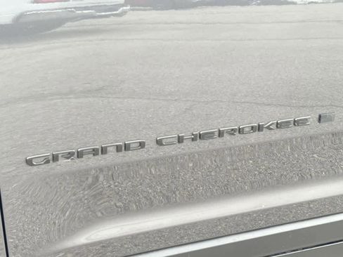 New 2026 Jeep Grand Cherokee Altitude RWD image 8