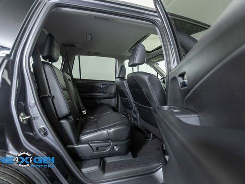 Used 2018 Honda Pilot EX-L image 32