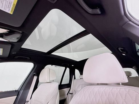 New 2026 BMW X5 xDrive40i AWD/4WD image 22