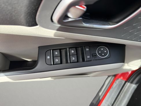 Used 2020 Kia Soul LX FWD image 20