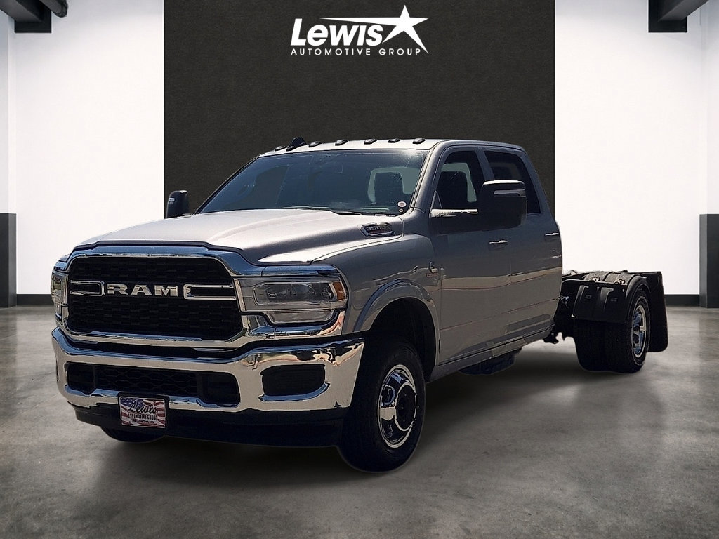 Used 2023 RAM 3500 Tradesman w/ Chrome Appearance Group AWD/4WD image 1