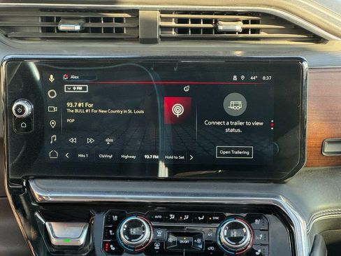 Used 2024 GMC Sierra 3500 Denali Ultimate image 16