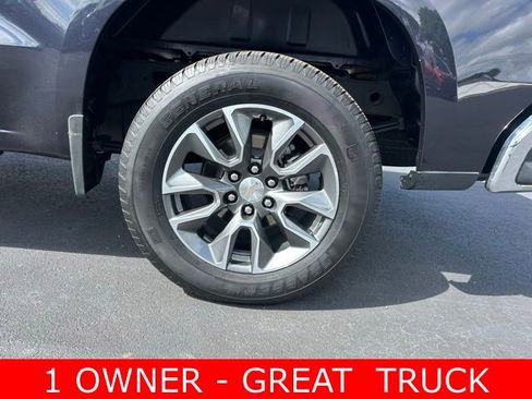 Used 2023 Chevrolet Silverado 1500 LT image 10