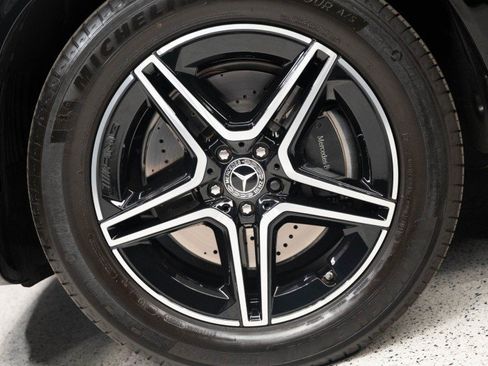 Certified 2026 Mercedes-Benz GLE 450 4MATIC image 9