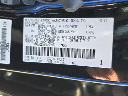 Used 2025 Toyota Tundra SR5 image 34