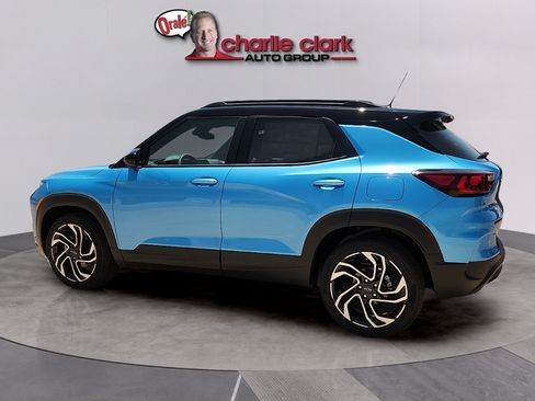 New 2026 Chevrolet TrailBlazer RS w/ Driver Confidence Package FWD image 2