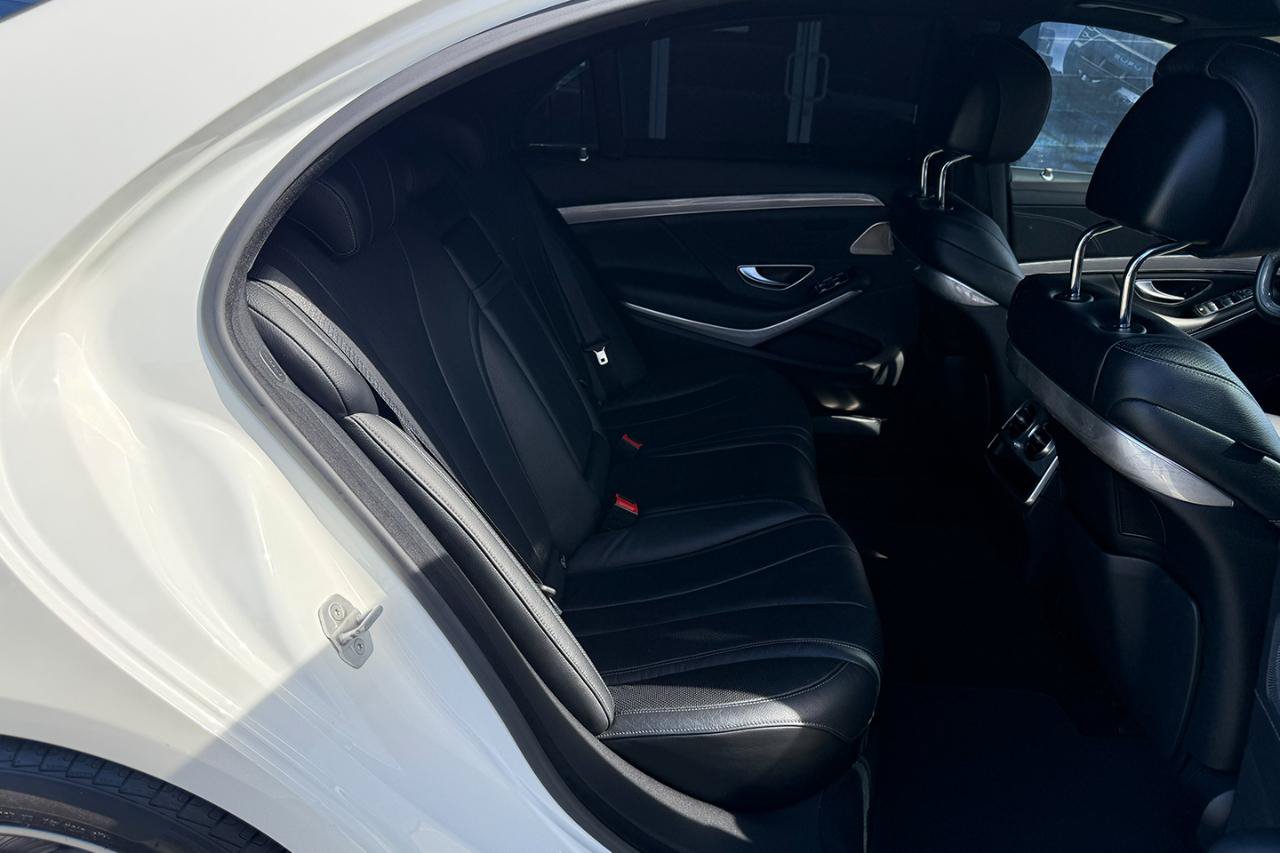 Used 2016 Mercedes-Benz S 550 Sedan w/ Premium Package image 20