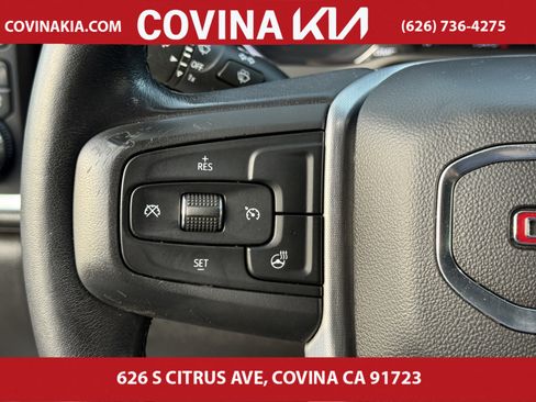 Used 2023 GMC Sierra 2500 SLT w/ SLT Premium Package image 17