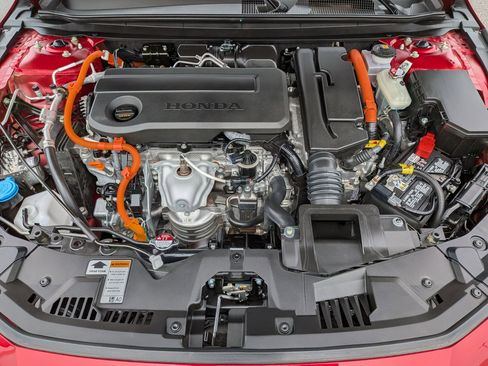 Used 2025 Honda Accord Sport image 36