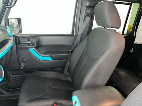 Used 2016 Jeep Wrangler Unlimited Sport AWD/4WD image 24