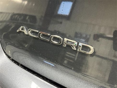 New 2025 Honda Accord SE image 9
