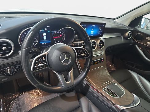 Used 2020 Mercedes-Benz GLC 300 4MATIC image 16