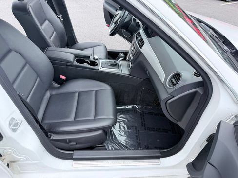 Used 2013 Mercedes-Benz C 300 4MATIC Sedan image 12