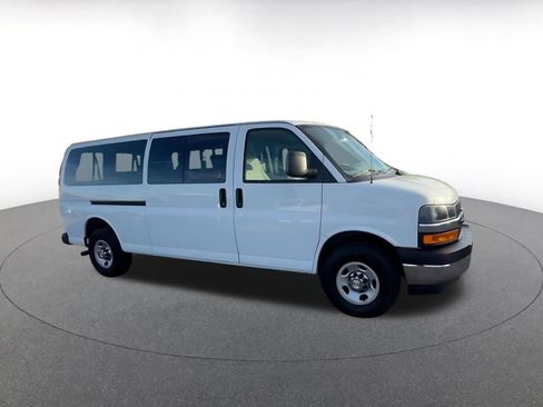 Used 2024 Chevrolet Express 3500 LT w/ LT Preferred Equipment Group image 2