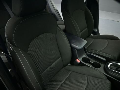 Certified 2020 Kia Forte LXS image 63