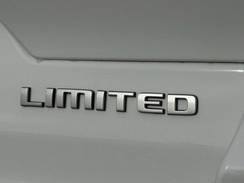 New 2026 Jeep Grand Cherokee Limited image 34