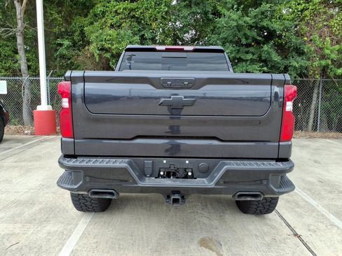Used 2023 Chevrolet Silverado 1500 LT Trail Boss w/ LT Trail Boss Premium Package AWD/4WD image 7