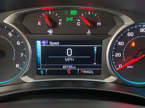 Used 2018 Chevrolet Equinox Premier AWD/4WD image 21