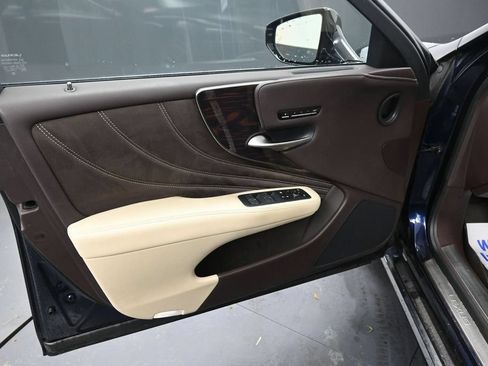 Used 2018 Lexus LS 500 AWD w/ Interior Upgrade Package image 27