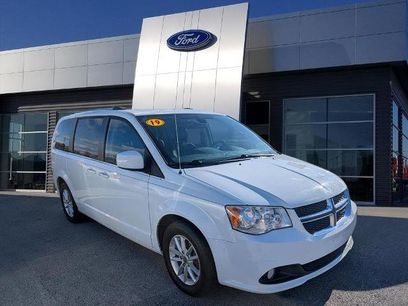 Used 2019 Dodge Grand Caravan SXT w/ Driver Convenience Group