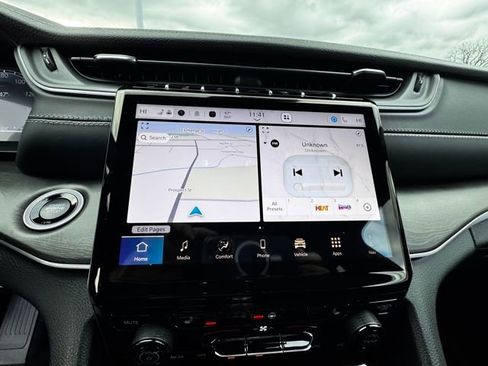 New 2025 Jeep Grand Cherokee Limited image 30