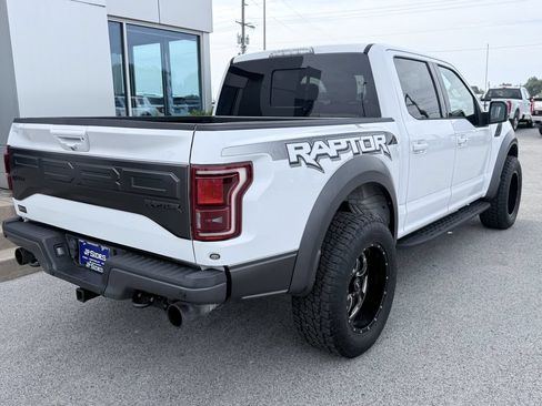 Used 2018 Ford F150 Raptor w/ Equipment Group 802A Luxury AWD/4WD image 7