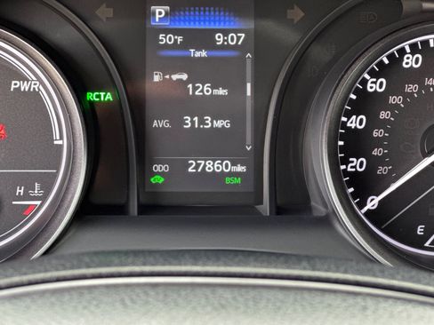 Used 2024 Toyota Camry SE w/ Audio Upgrade Package image 19