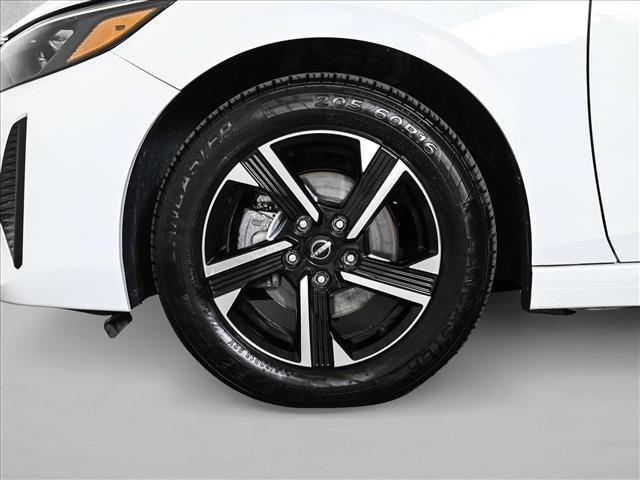 Used 2025 Nissan Sentra SV FWD image 24