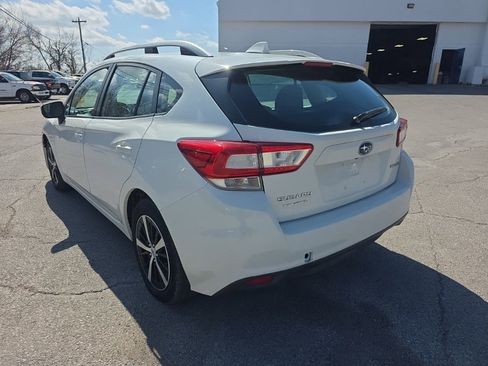 Used 2019 Subaru Impreza 2.0i Premium image 7