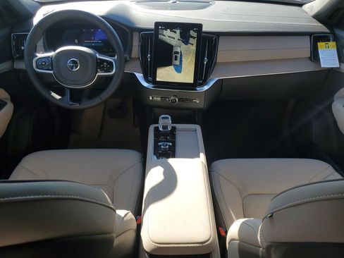 New 2026 Volvo XC90 B6 Plus w/ Protection Package Premier image 6