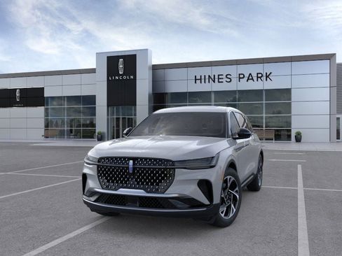 New 2026 Lincoln Nautilus Premier w/ Equipment Group 102A image 2