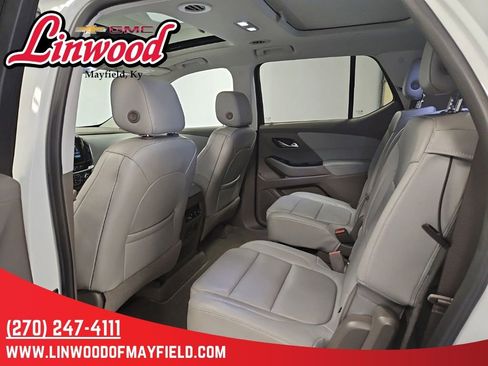 Used 2018 Chevrolet Traverse Premier AWD/4WD image 13