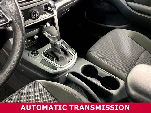 Used 2021 Kia Seltos LX image 18