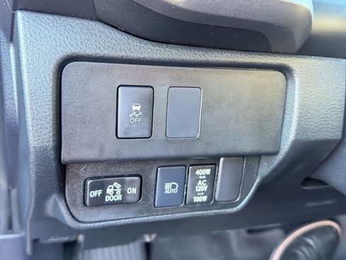 Used 2021 Toyota Tacoma TRD Off-Road image 20