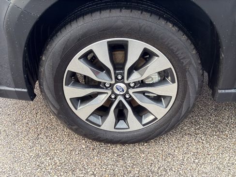 Used 2025 Subaru Outback Touring image 10