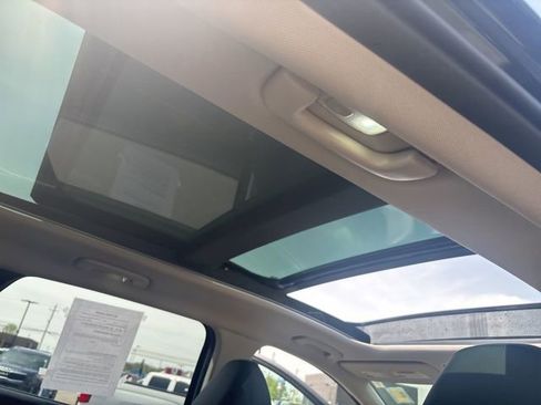 Used 2024 Hyundai Tucson Limited AWD/4WD image 35